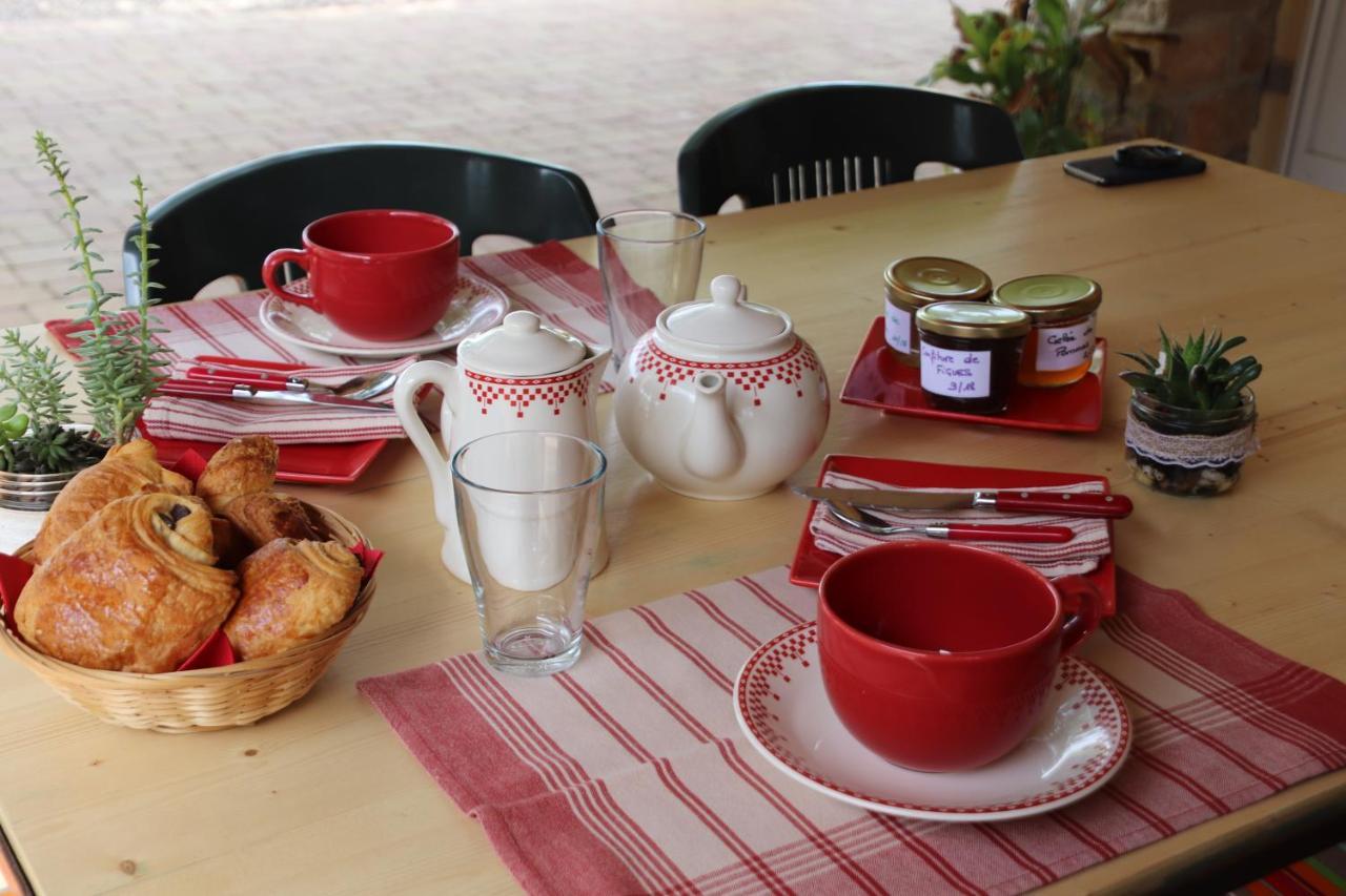 Bed and Breakfast La Bastide De Nini Carces Екстер'єр фото