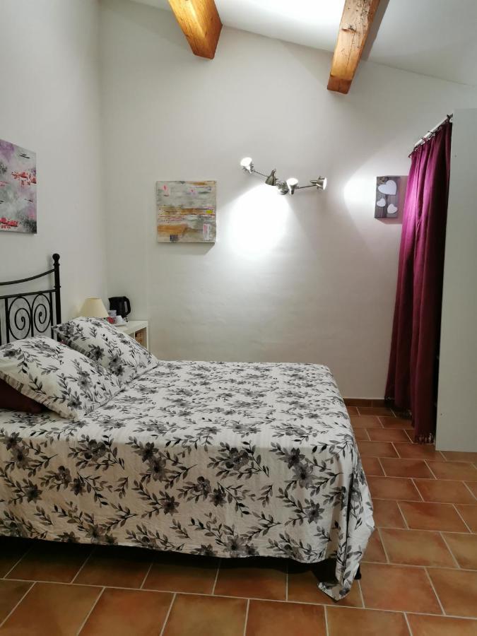 Bed and Breakfast La Bastide De Nini Carces Екстер'єр фото
